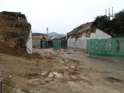 El pont de la C-31, ja enderrocat, aquest matí.
