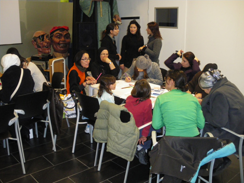 Activitats a la biblioteca, aquesta tarda, amb motiu del Dia de la Dona Treballadora.