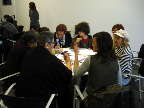Activitat participativa amb dones a Palamós, amb motiu del recent Dia de la Dona Treballadora.