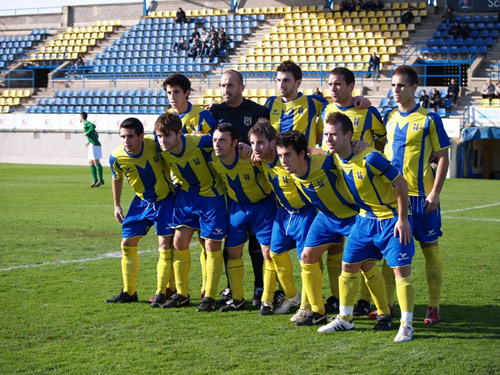 El Palamós CF se la juga a Cornellà.