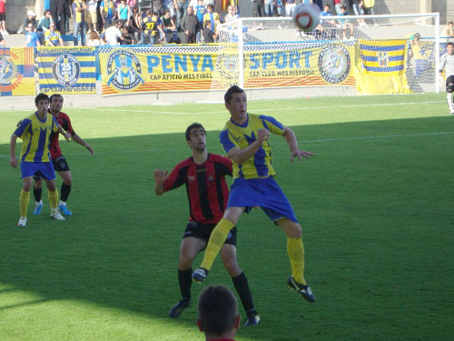 Javi Rodríguez, que ahir no va ser titular, en una acció del partit d'ahir. (Foto: Sergi Cortés).
