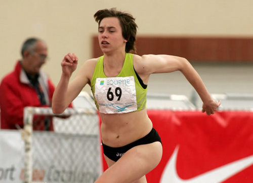 Èlia Vallès en competició.