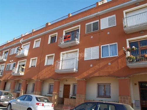 Els pisos a Palamós baixen de preu però encara són dels més cars.