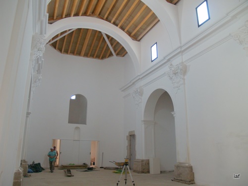 Interior de la capella del Carme, novament en obres.
