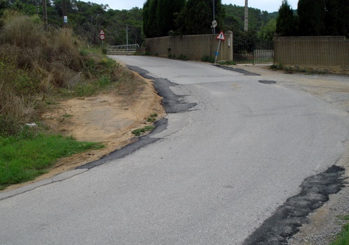 Les millores en l'accés a Castell s'han fet en els darrers dies.