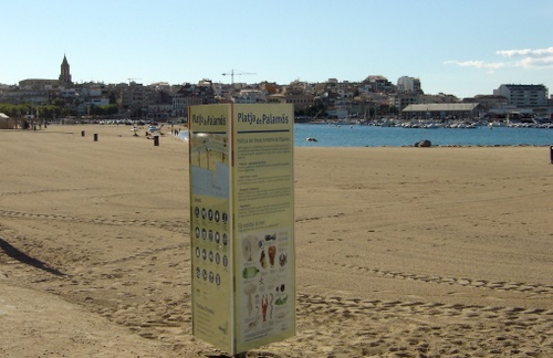 Indicador d'informació mediambiental de la platja Gran de Palamós.