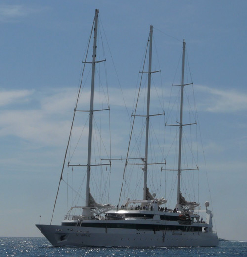 Le Ponant, en plena navegació.