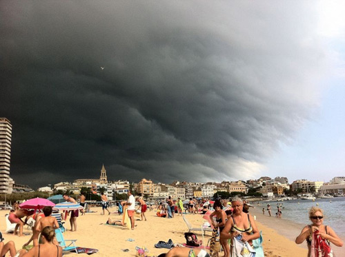 La tempesta de pluja pot arribar demà amb intensitat a Palamós.