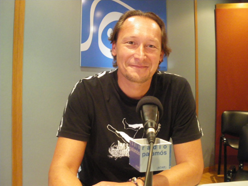 El regidor d'ERC, Dani Reixach, ahir a Ràdio Palamós.
