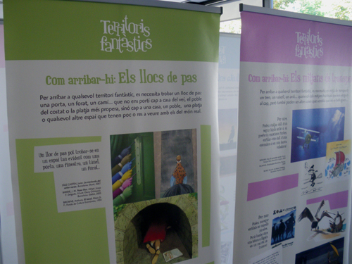 L'exposició 'Territoris fantàstics' ja està oberta a la biblioteca de Palamós.