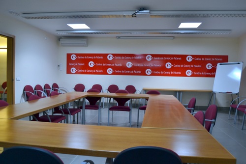 La Cambra de Comerç de Palamós acull un curs de rus.