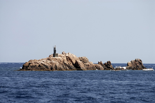 El litigi per les illes Formigues arribarà al Suprem. (Foto: Josep Lois).