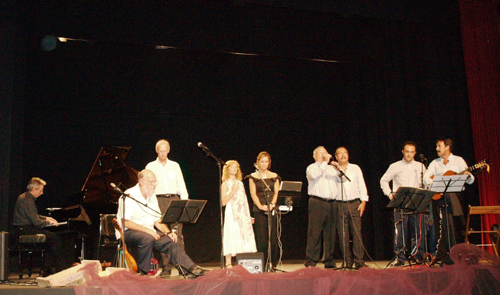 Un moment de la cantada que es va fer dissabte a La Gorga. (Foto: Norai).