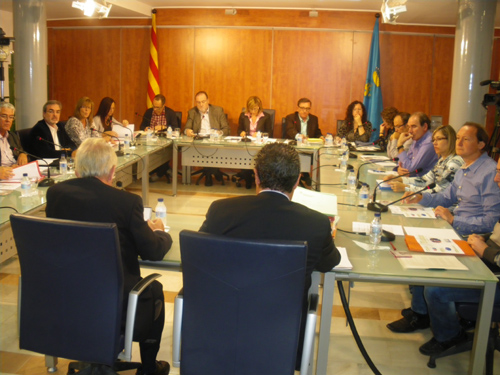 El Ple municipal es va reunir ahir per debatre i votar el pressupost municipal de 2012.