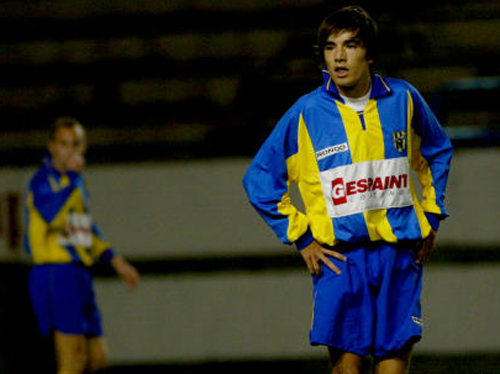 Óscar Almendros, l'any 2003 amb la samarreta del Palamós CF. (Foto: Diari de Girona).