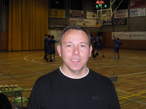 L'entrenador de l'Alupu Palamós, Carles Sala.
