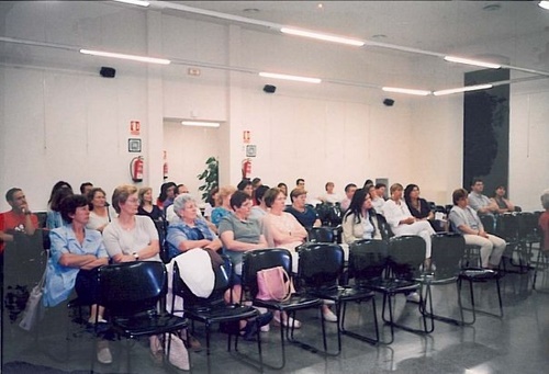Una sessió informativa de l'Associació d'Afectats de Fibromiàlgia.