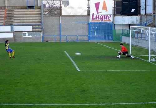 Javi Revert transforma el penal