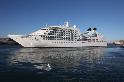 El Seabourn Sojourn, que diumenge serà a Palamós.