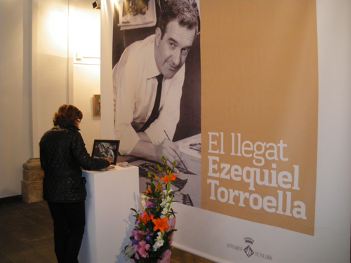 El llibre de condol ha estat obert tota la tarda a la capella del Carme.