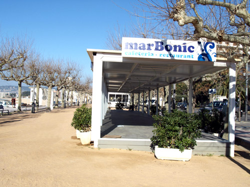 Una de les dues terrasses que es van haver de desmuntar.