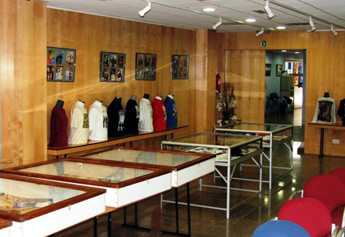 Exposició sobre The Beatles, a l'Estartit.