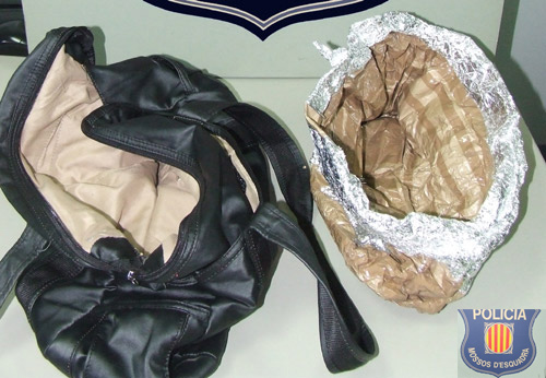 Les bosses intervingudes als pispes de Palamós. (Foto: Mossos d'Esquadra).