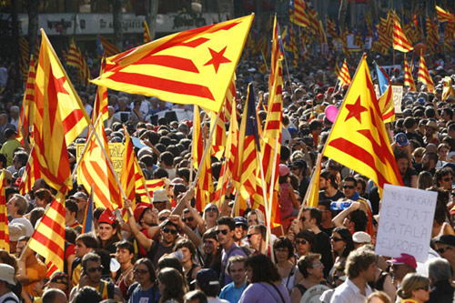 Banderes estelades en la manifestació del 10 de juliol de 2010.