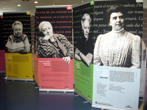 L'exposició vol fer visible el treball de les dones en l'àmbit de la literatura catalana.