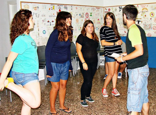 Un assaig de Traca Teatre.