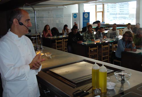 El xef Paco Pérez, aquest matí a l'Espai del Peix.