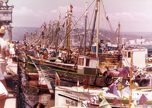 Foto antiga del moll Vell del port de Palamós. (Foto: Museu de la Pesca).
