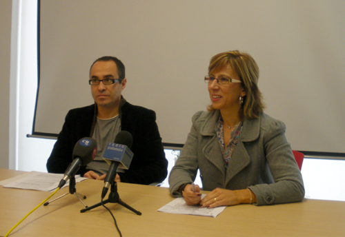 Èrik Solés i Teresa Ferrés, durant la presentació.