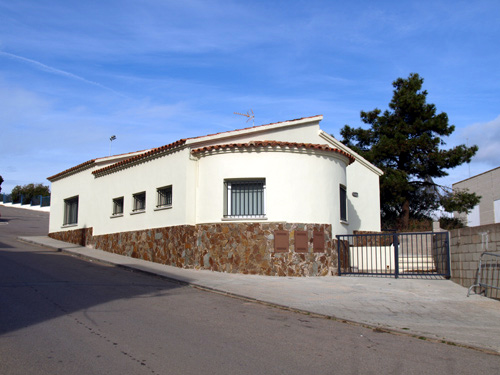 El Centre Obert és un servei socioeducatiu situat al barri de Pla d'es Pla.