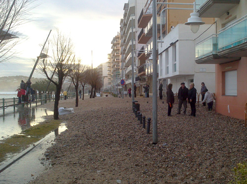El passeig de Sant Antoni, ahir a la tarda.