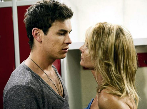 Mario Casas i Belén Rueda, protagonistes d''Ismael'.