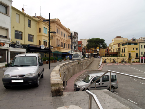 La jove presumptament violada sortida de treballar d'un local a la Planassa.