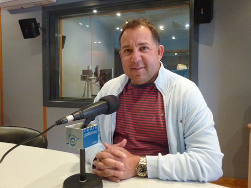 Oriol Alsina als estudis de Ràdio Palamós.