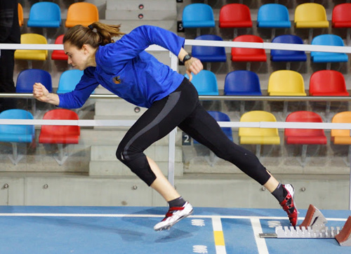 Èlia Vallès escalfant abans d'una prova, en una imatge d'arxiu.