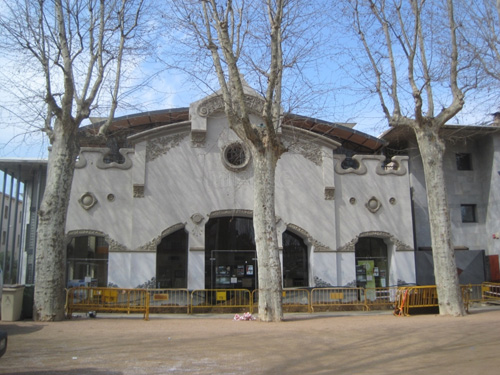 El Teatre Mundial de La Bisbal d'Empordà.