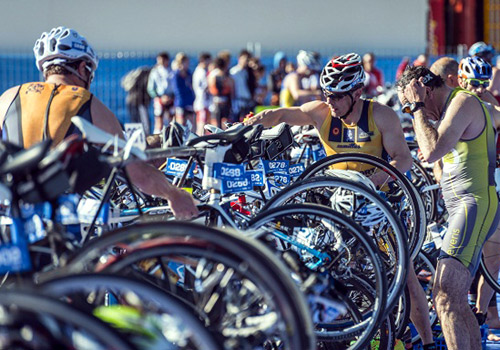 El triatló serà protagonista aquest cap de setmana a Palamós. (Foto: www.sport-raining.es).