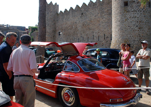 La Fira del Vehicle Antic, un dels actes de la Festa Major de Calonge.