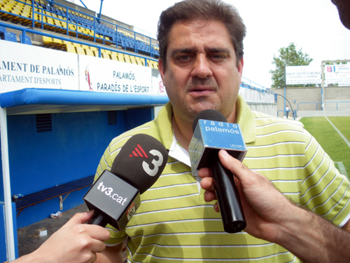 Eduardo Vílchez va tornar al Nou Municipal.