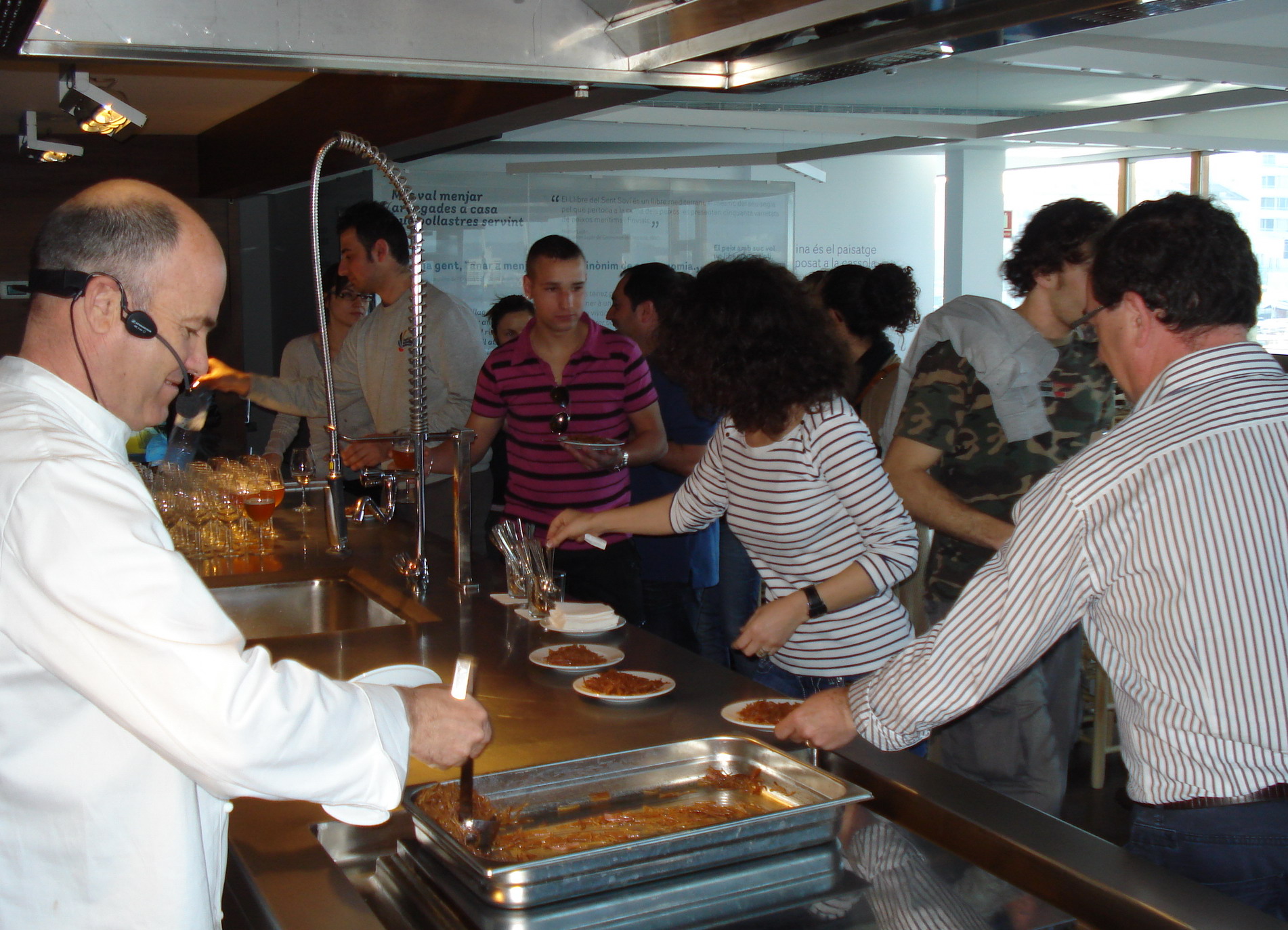 Una de les nostres recomanacions, les degustacions de l'Espai del Peix de Palamós.