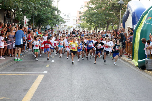 Sortida d'una milla urbana infantil. (Foto: millaurban0.wix.com).