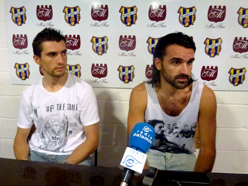 Pugui i Revert, diumenge a la sala de premsa del Nou Estadi.