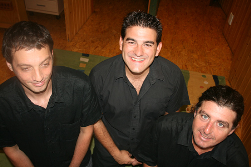 El Luis González Trio, protagonista aquest vespre a la plaça Nova de Palafrugell.