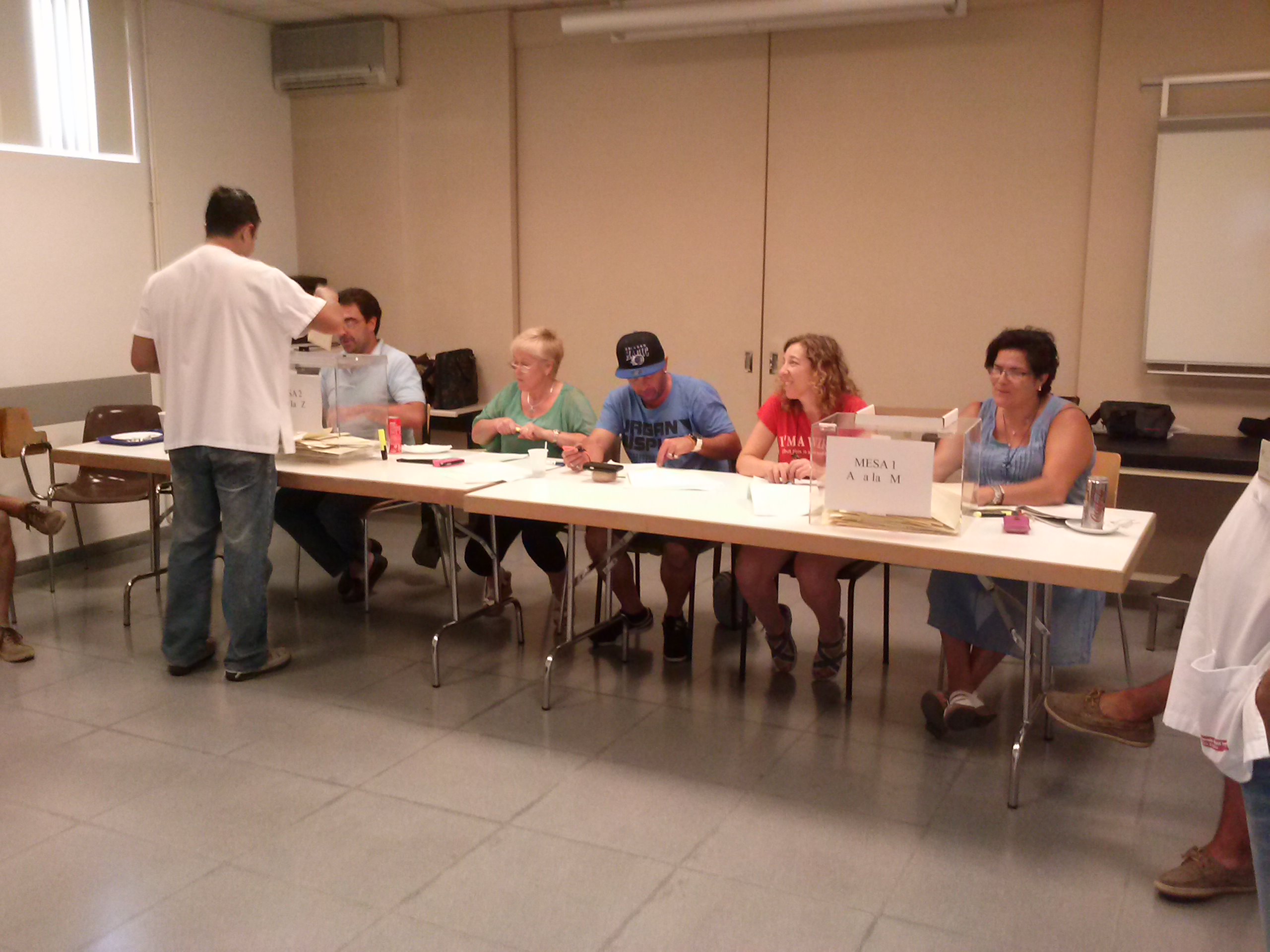 Els treballadors de l'hospital voten avui el preacord del nou conveni laboral.