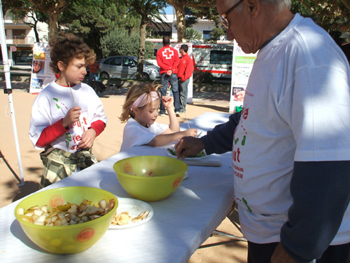 Imatge d'arxiu d'una activitat organitzada per Oncolliga Palamós.