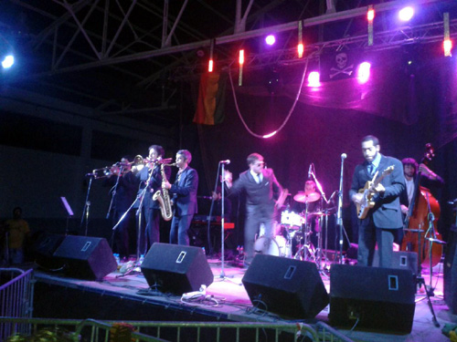Un dels concerts del Sunset a Palamós. (Foto: somreggaefm).